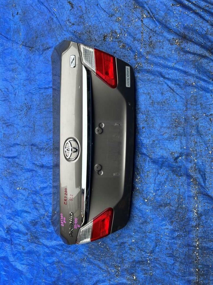 Крышка багажника Тойота Премио в Отрадном 240654