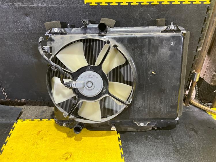 Радиатор основной Сузуки Свифт в Отрадном 777561